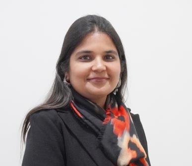 Mrs. Sweta Kanudia (Director)